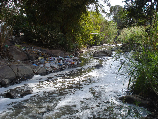 Parte del río contaminado